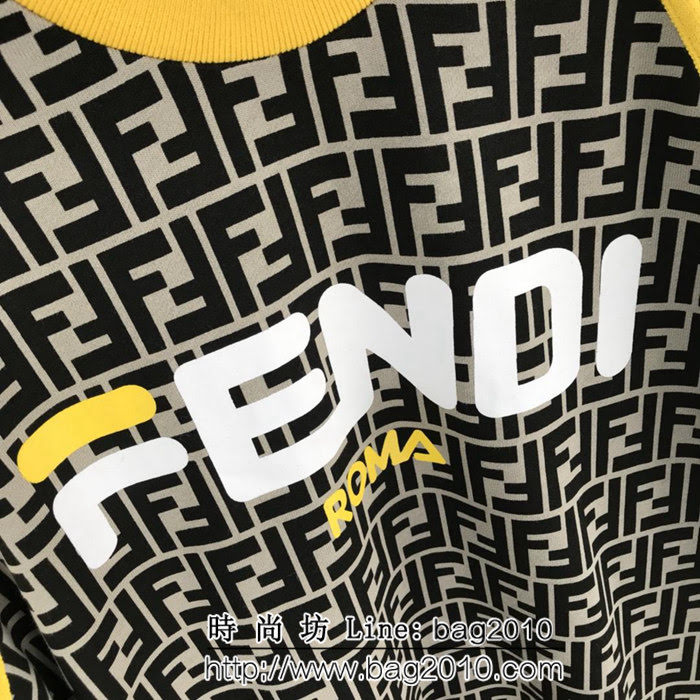 FENDI芬迪 18FW秋冬新款 套頭衛衣 官網同步 全身FF印花圖案 袖子撞色拼接 採用純棉毛圈面料 高版本情侶款 ydi2175